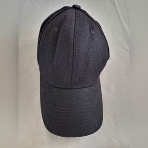 Black Adjustable Baseball Cap Hat